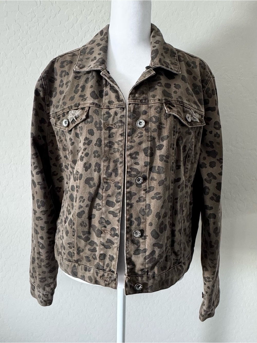 Rock & Republic Leopard Print Brown Denim Jacket